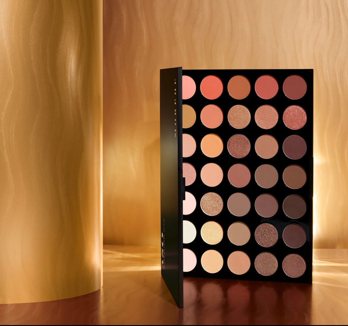 MORPHE 35O FALL INTO FABULOUS ARTISTRY PALETTE